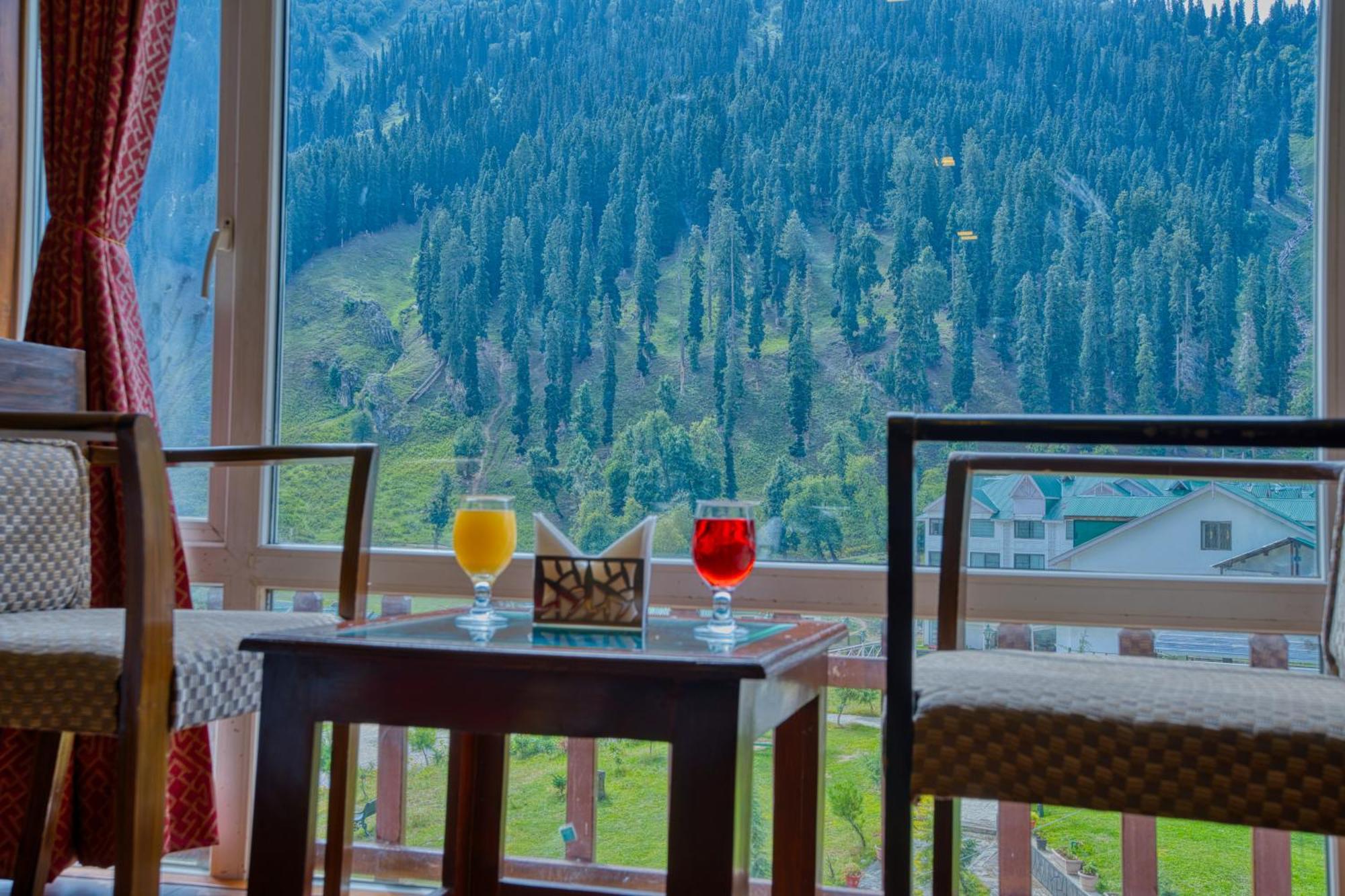 Golden Meadows Hotels & Resorts Sonāmarg Εξωτερικό φωτογραφία