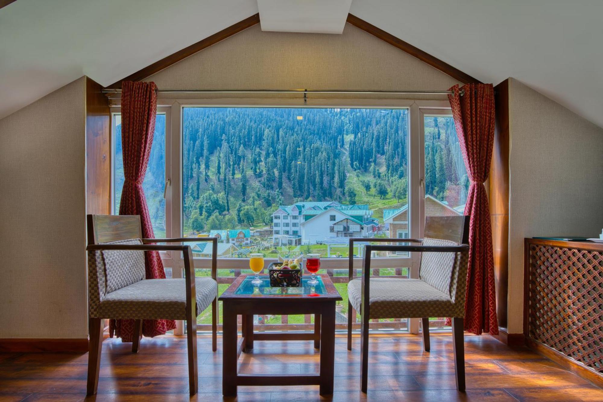 Golden Meadows Hotels & Resorts Sonāmarg Εξωτερικό φωτογραφία